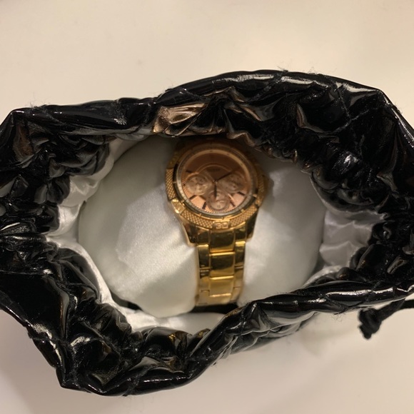 Rose Gold Guess Watch - Picture 6 of 7